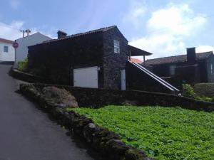 Maison de vacances Adega da Figueira Rua das Canadas, 6 9930-029 Calheta de Nesquim Açores