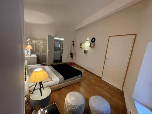 Agréable maison de ville avec vue mer