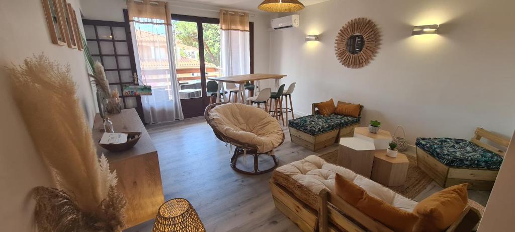 Maison de vacances Agréable maison en duplex dans un quartier calme 12 Rue des Aloès 66000 Perpignan