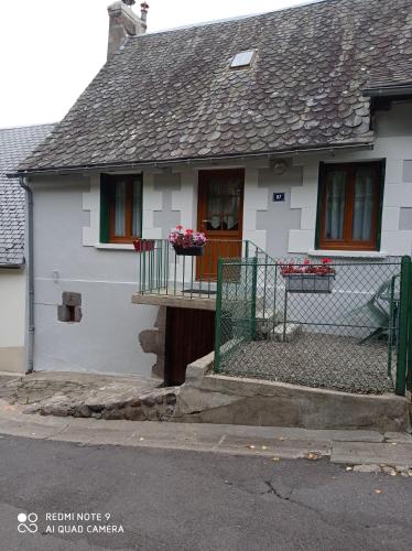 Maison de vacances Agréable T2 avec petite cour privative 87 Chemin de Fenestre 63150 La Bourboule Auvergne