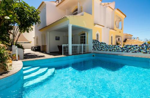 Albuera Villa