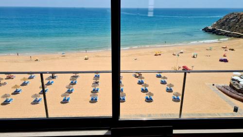 Albufeira Beach Cliffs House