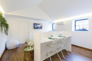 Alegria Cool House