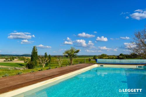 Alexyo - 10 persons Villa with pool close to Aubeterre
