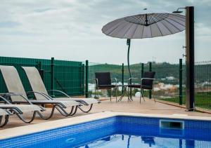 Maison de vacances Algarve Luxury Home With Private Heated Pool II Estrada do Monte Branco, Edf. Varandas Do Castelo, Fracção E 8300-034 8300-034 Silves Algarve