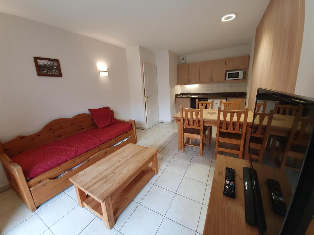 Algés Village Casa 4 by Lisbon-Coast vacation