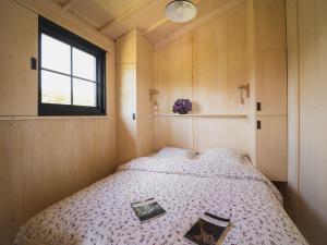 Alluring Bungalow in Ploemel with Shared Sauna