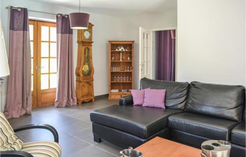 Amazing home in Allas with 4 Bedrooms, WiFi and Outdoor swimming pool