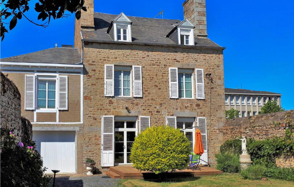 Maison de vacances Amazing home in Avranches with Sauna, WiFi and 3 Bedrooms  50300 Avranches