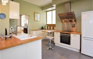 Amazing home in Avranches with Sauna, WiFi and 3 Bedrooms