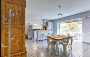 Amazing home in Baraqueville with WiFi and 3 Bedrooms