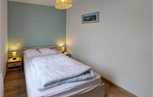 Amazing home in Barbtre with WiFi and 3 Bedrooms