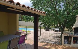 Maison de vacances Amazing home in Bassan with 4 Bedrooms, WiFi and Outdoor swimming pool  34290 Bassan Languedoc-Roussillon