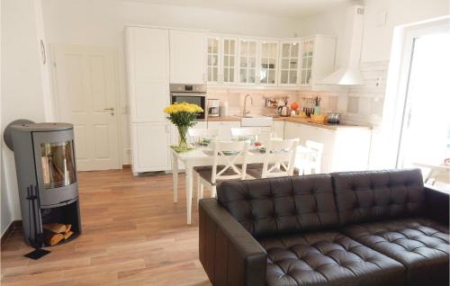Amazing home in Boiensdorf with 3 Bedrooms, Sauna and WiFi