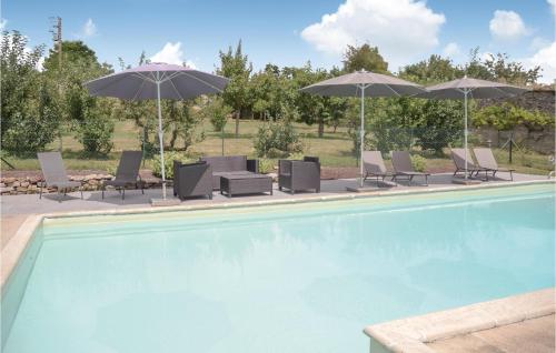 Amazing home in Boure with 3 Bedrooms, Outdoor swimming pool and WiFi