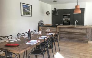 Amazing home in Bourisp with WiFi and 2 Bedrooms