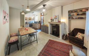 Amazing home in Capestang with WiFi and 3 Bedrooms