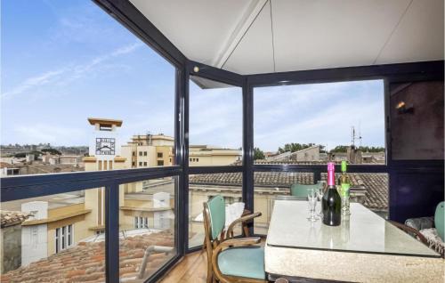 Amazing home in Carcassonne with WiFi and 2 Bedrooms