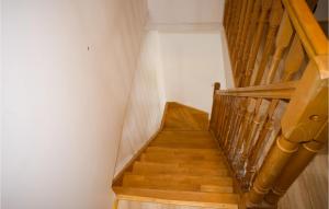 Amazing home in Channay-sur-Lathan with WiFi and 3 Bedrooms