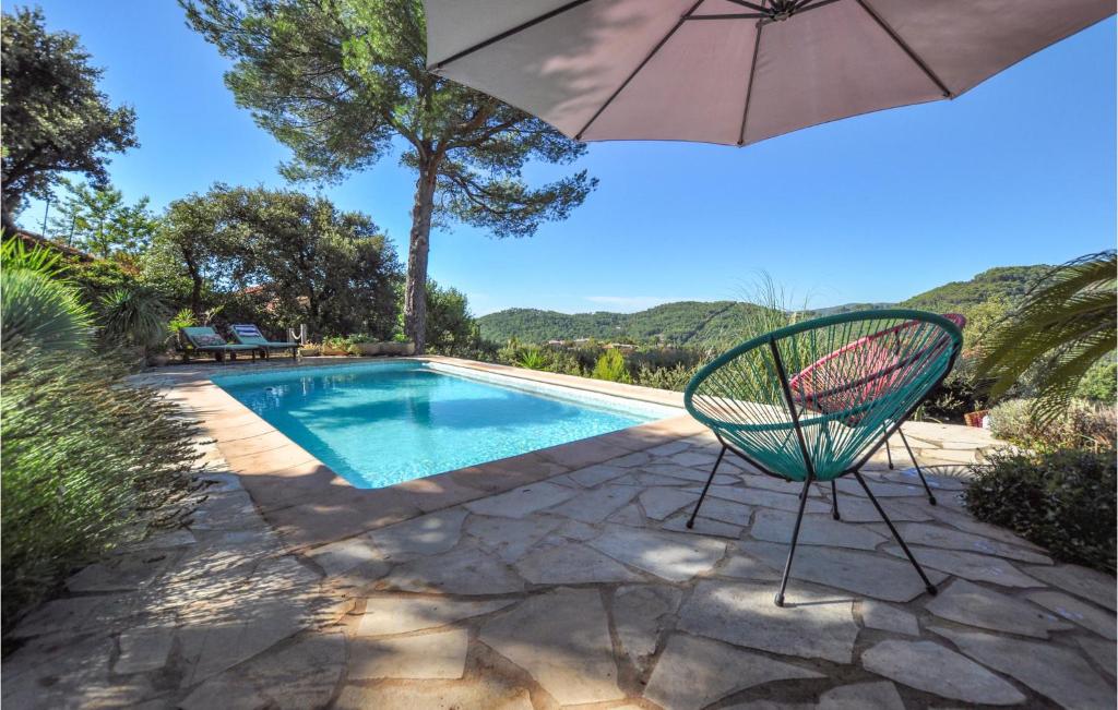 Amazing home in Claviers with 3 Bedrooms, Private swimming pool and Outdoor swimming pool , 83830 Claviers