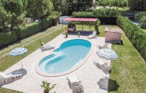 Amazing home in Creste with 4 Bedrooms and Outdoor swimming pool