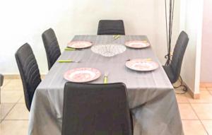 Amazing home in Creste with WiFi and 4 Bedrooms