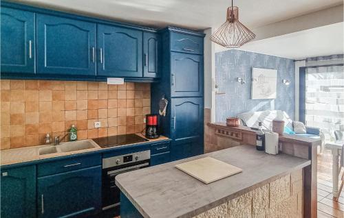 Amazing home in Dolus-dOlron with WiFi and 3 Bedrooms