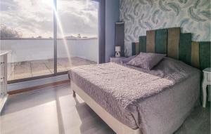 Amazing home in Dolus-dOlron with WiFi and 3 Bedrooms
