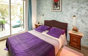 Amazing home in Donzère with Outdoor swimming pool, WiFi and 1 Bedrooms