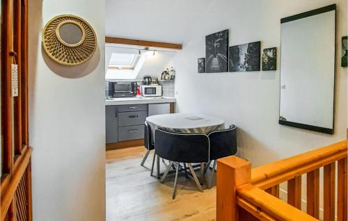 Amazing home in Duingt with WiFi and 1 Bedrooms