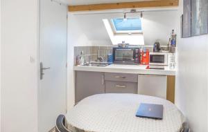 Amazing home in Duingt with WiFi and 1 Bedrooms