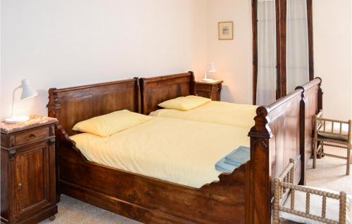 Amazing home in Durfort Lacapelette with 3 Bedrooms, Internet and Outdoor swimming pool
