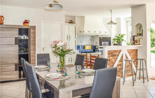 Amazing home in Evran with 3 Bedrooms and WiFi