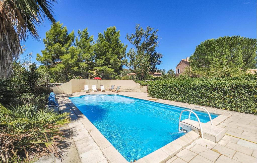 Maison de vacances Amazing home in Fouzilhon with Outdoor swimming pool, WiFi and Private swimming pool  34480 Fouzilhon