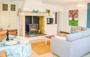 Amazing home in Gabillou with 1 Bedrooms, WiFi and Outdoor swimming pool