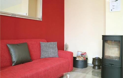 Amazing home in Garz with 3 Bedrooms and WiFi