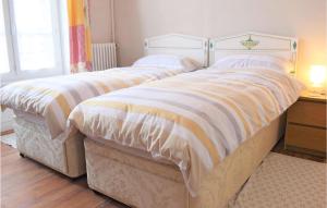 Amazing home in Gavray with 3 Bedrooms and WiFi