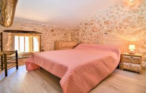 Amazing home in Goudargues with 2 Bedrooms