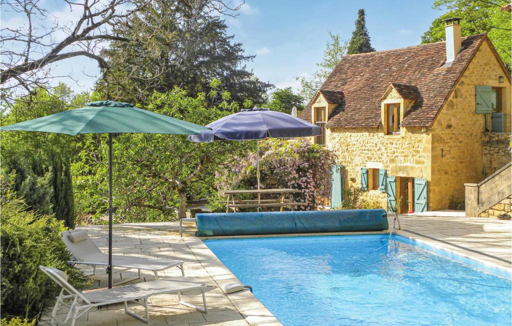 Maison de vacances Amazing home in Groljac with 2 Bedrooms, WiFi and Outdoor swimming pool  24250 Groléjac