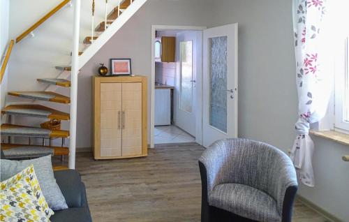 Amazing home in Klein Warin with 2 Bedrooms and WiFi