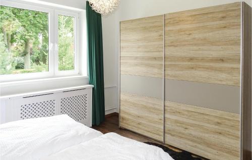 Amazing home in Kuhlen Wendorf with 3 Bedrooms, Sauna and WiFi