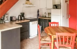 Amazing home in La Salvetat-sur-Agout with WiFi and 2 Bedrooms