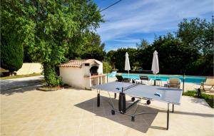 Amazing home in La Seyne Sur Mer with 3 Bedrooms, WiFi and Outdoor swimming pool