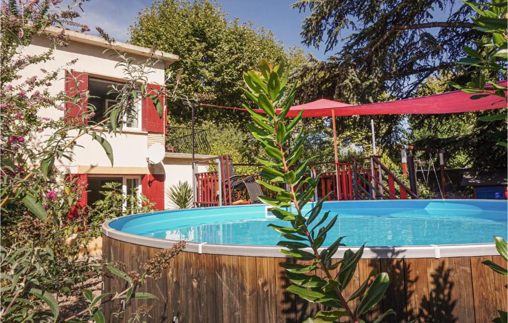 Maison de vacances Amazing home in Lamalou-les-Bains with 3 Bedrooms and Outdoor swimming pool  34240 Grandrû