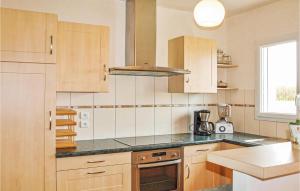 Amazing home in Landeda with 2 Bedrooms and WiFi