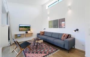 Amazing home in Lembruch-Dmmer See with 2 Bedrooms, Sauna and Indoor swimming pool