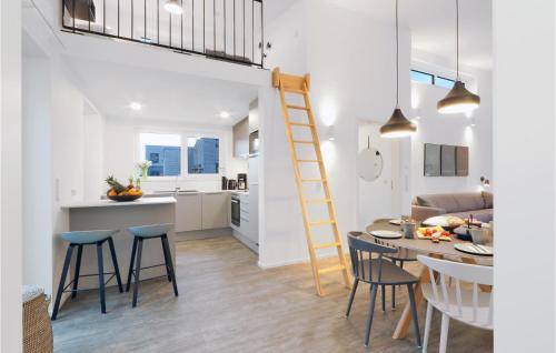 Amazing home in Lembruch-Dmmer See with 2 Bedrooms, Sauna and WiFi