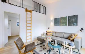 Amazing home in Lembruch-Dmmer See with 3 Bedrooms, WiFi and Indoor swimming pool