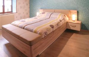 Amazing home in Louzy with 5 Bedrooms, WiFi and Private swimming pool