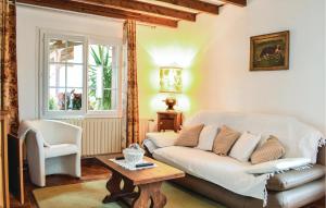 Amazing home in Massugas with 2 Bedrooms, WiFi and Private swimming pool